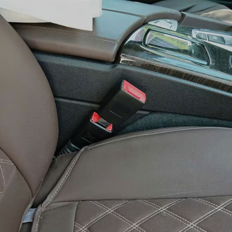 Car seat belt buckle extender