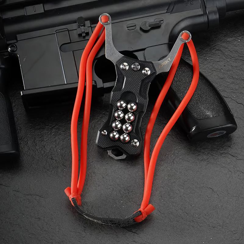 š„Multi-function slingshot EDC tool
