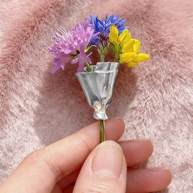 Bouquet Brooch