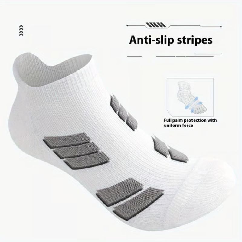 Men's low-top breathable sweat-wicking sports socks