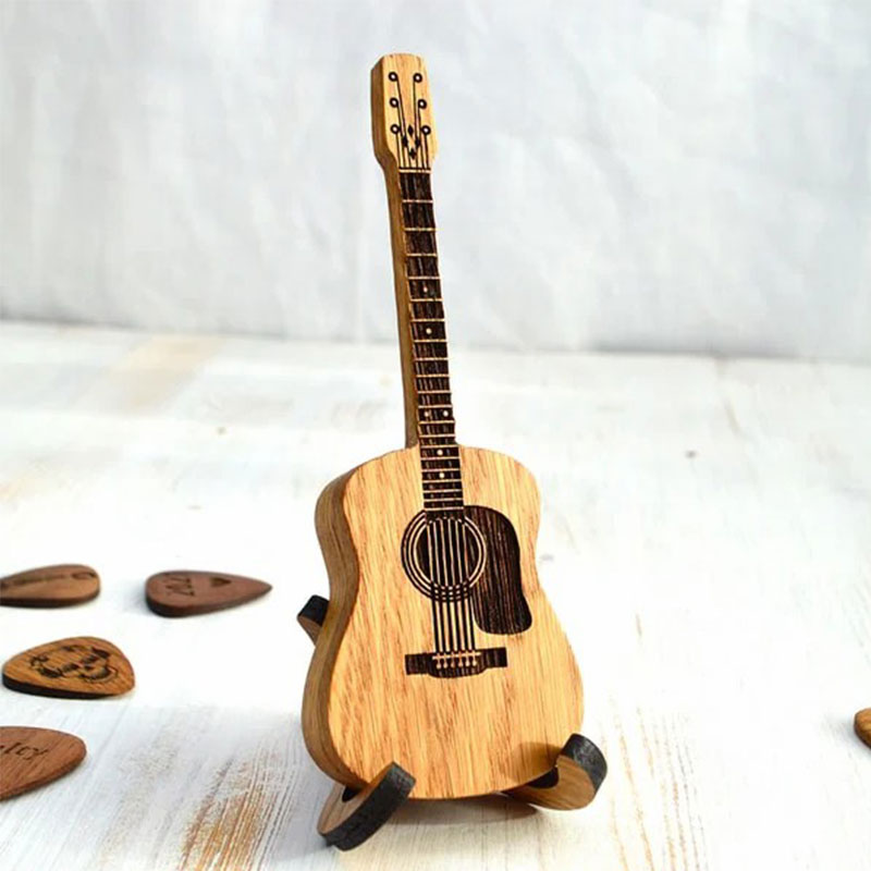 Acoustic Guitar Wooden Pick Box