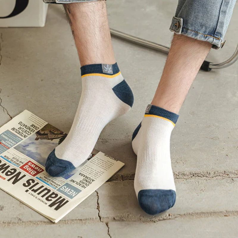 Thin sports socks for men (10 pairs)