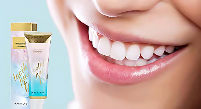 Colored whitening toothpaste