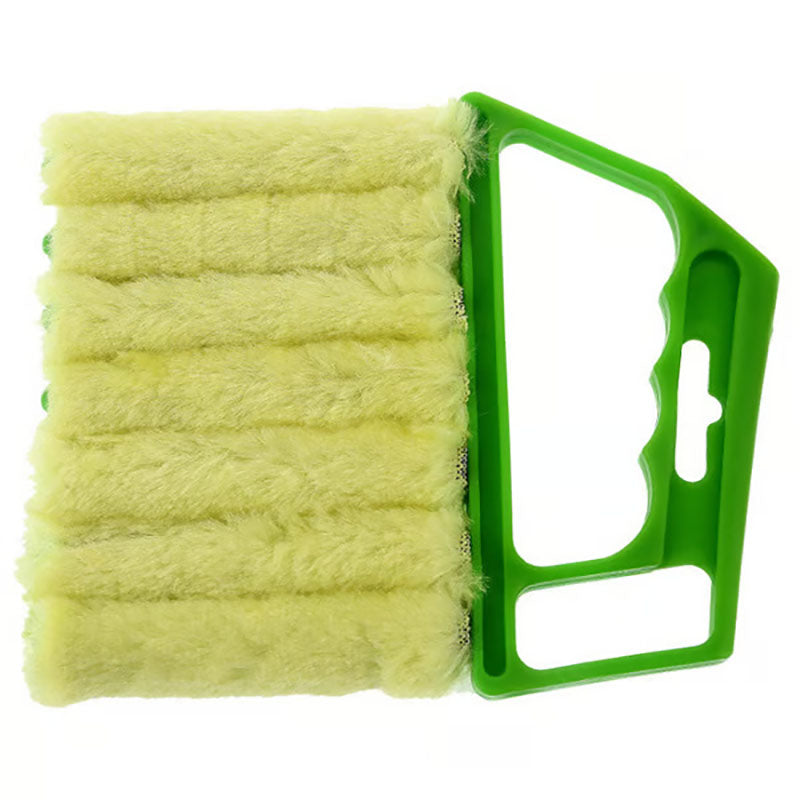 Multi-purpose cleaning brush - suitable for blinds and tracks