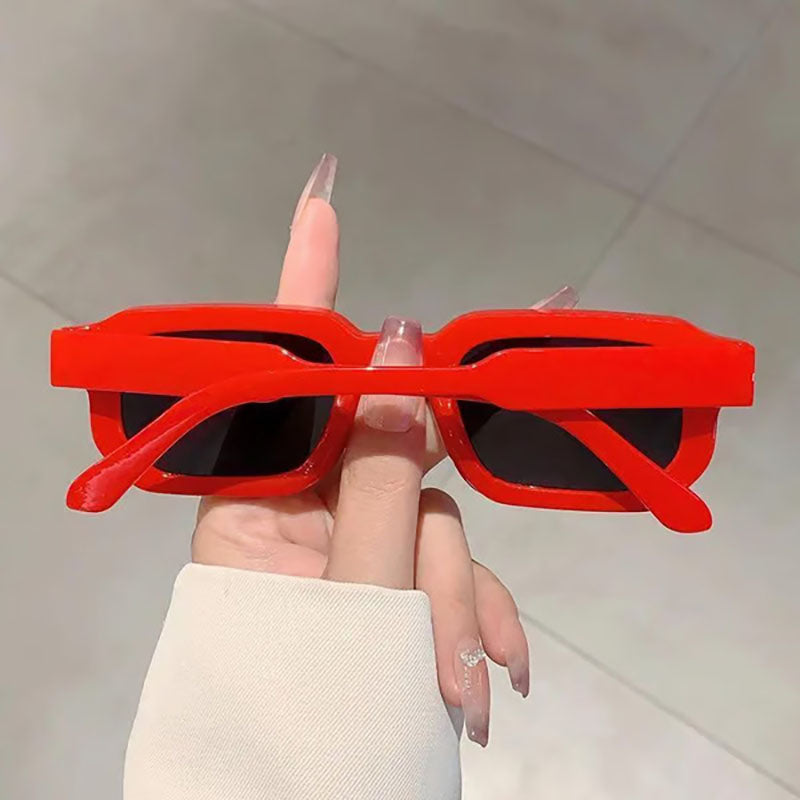Retro unisex rectangular frame sunglasses with UV400 protection