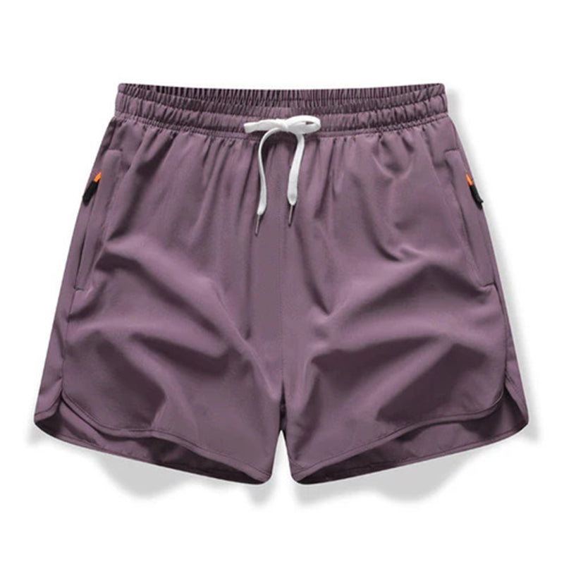 Breathable athletic shorts with zippered pockets