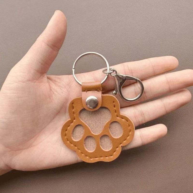 🐾Pet Paw Shaped Leather Keychain