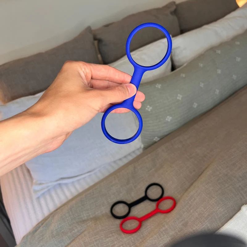Flirting rubber handcuffs