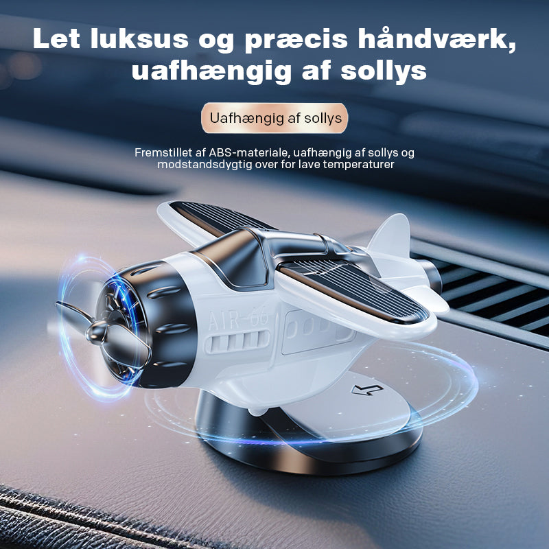 Solcelledrevne flyformede bilpynt