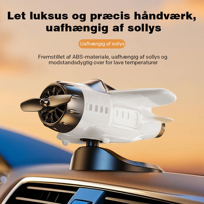 Solcelledrevne flyformede bilpynt