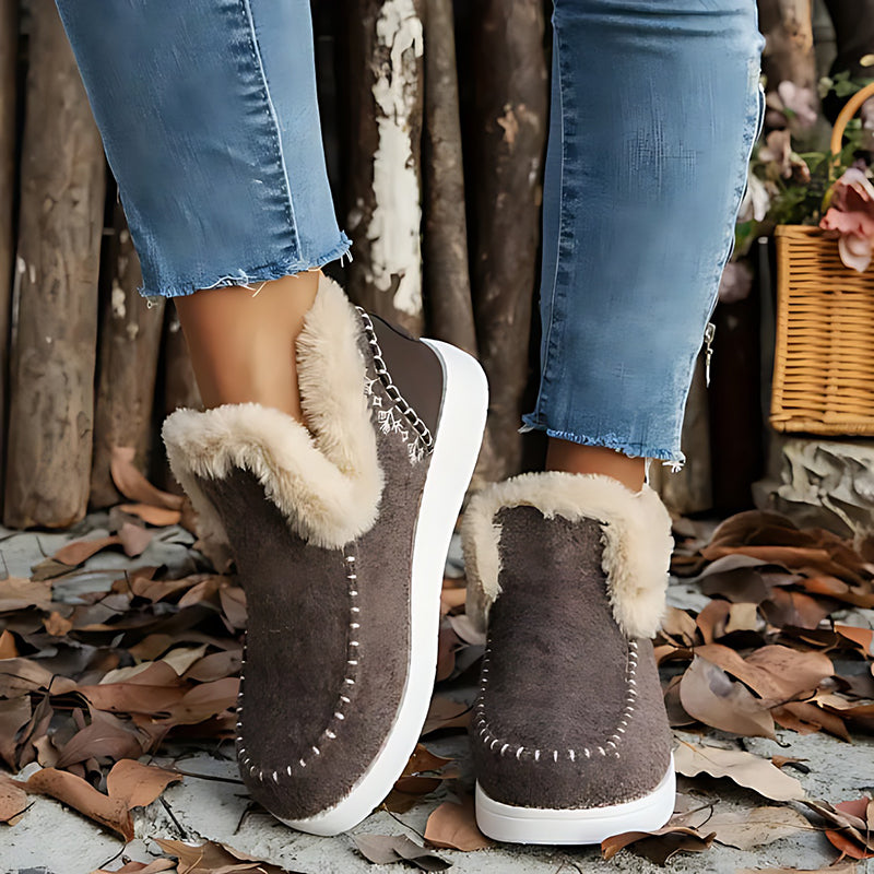 Thick velvet slip-on snow boots