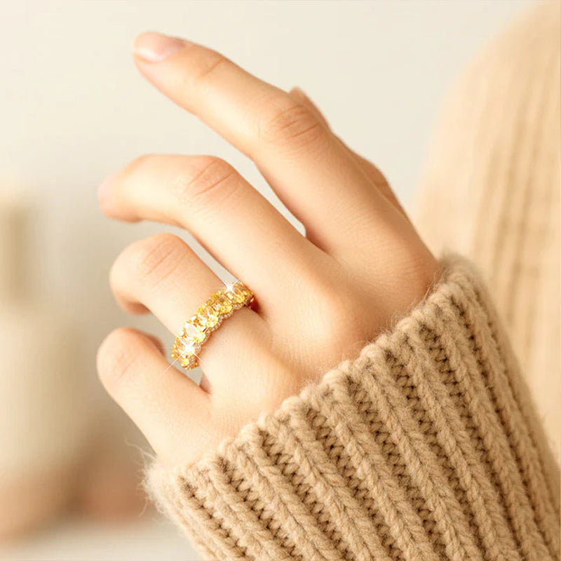 Sparkling Zircon Ring