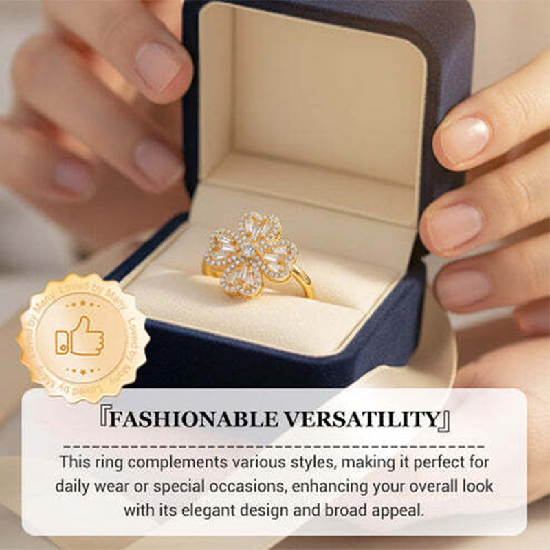 Spinning four-leaf clover ring