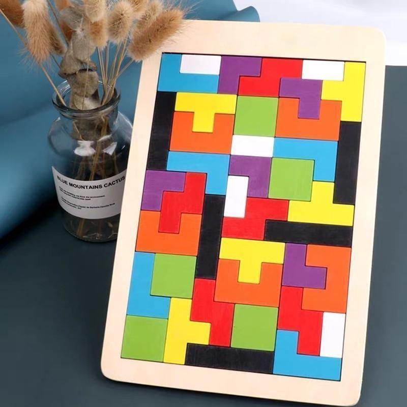 Wooden tetris puzzle