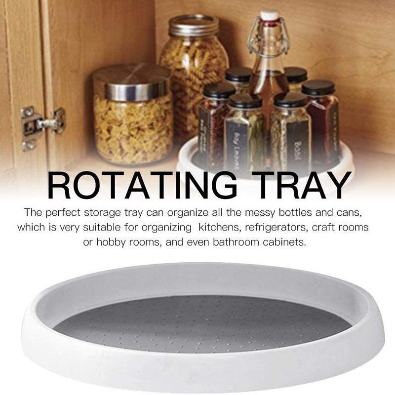 Rotatable spice holder