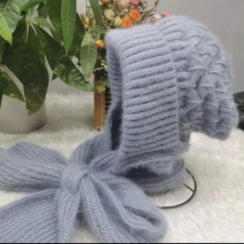 Warm and windproof ear protection scarf